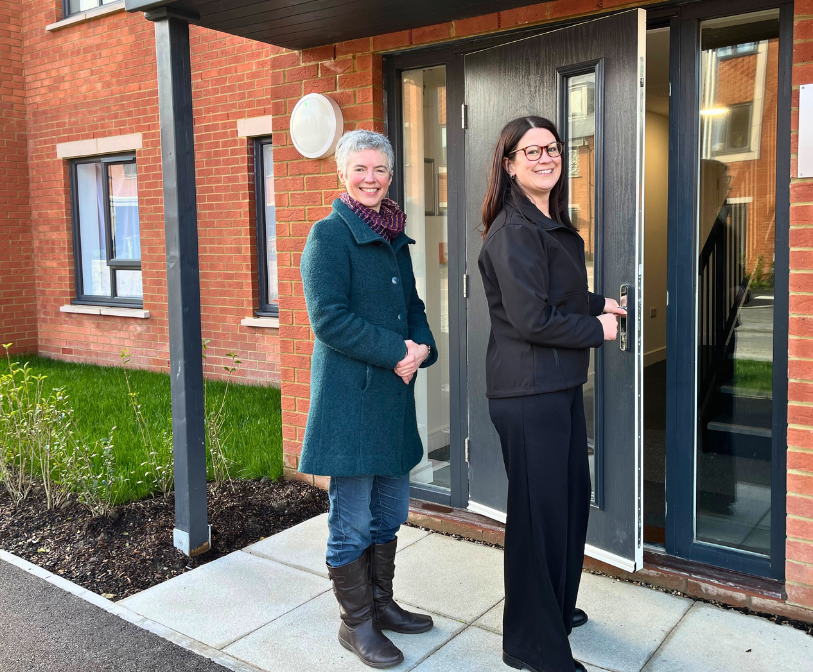 An image of Cllr Rebecca Shoob and neighbourhood services officer Kelly Flannery visit the new homes